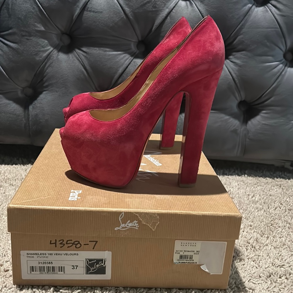Christian Louboutin             SHAMELESS 160 VEAU VELOURS.        Sz 37 FUSCHIA